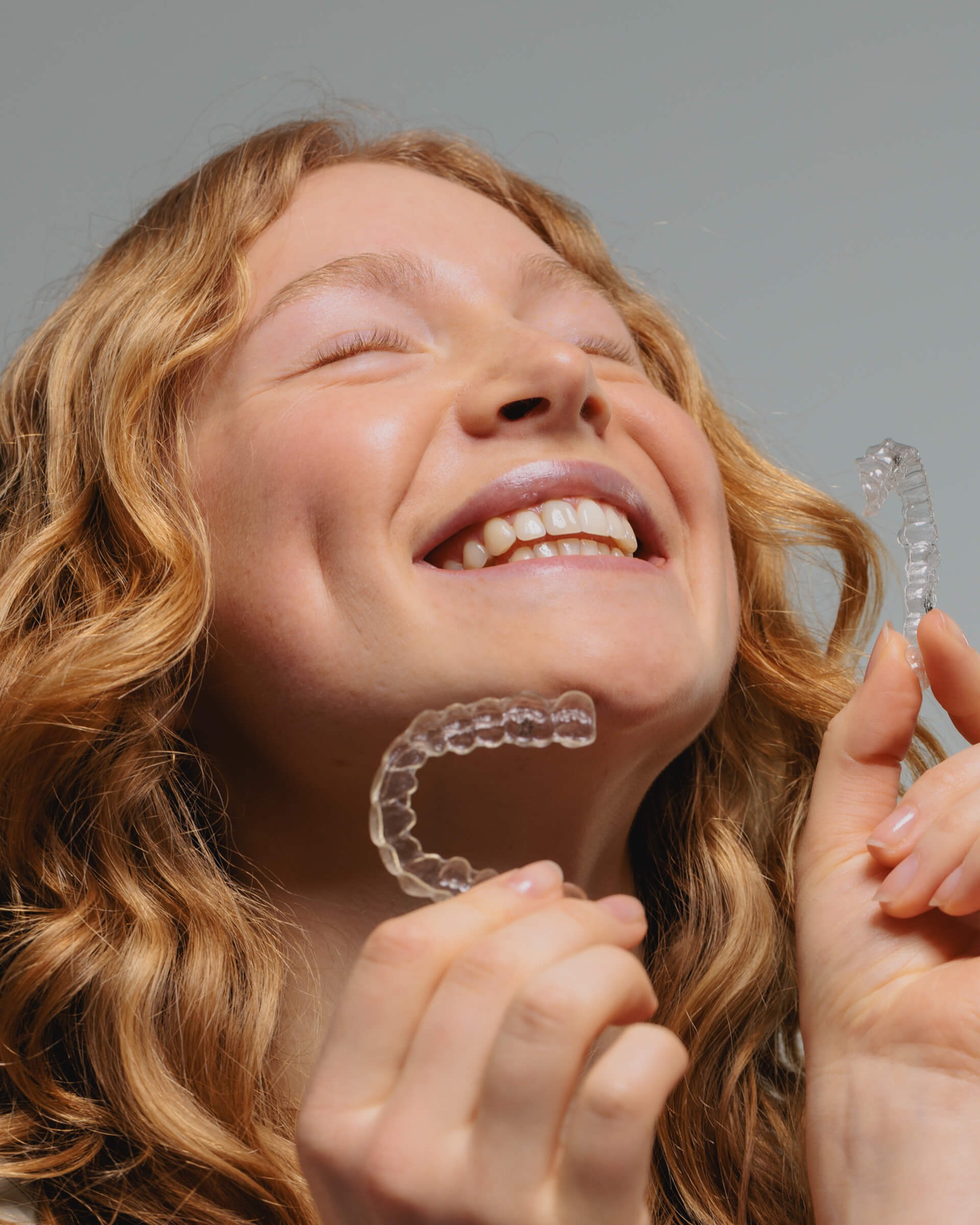 Willkommen zu Ihrem :) Lächeln