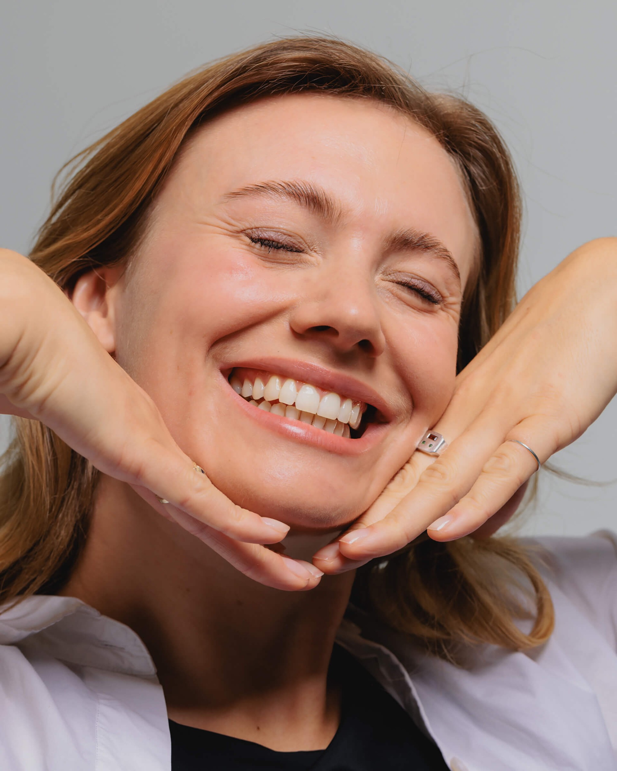 Weiße Keramik Brackets